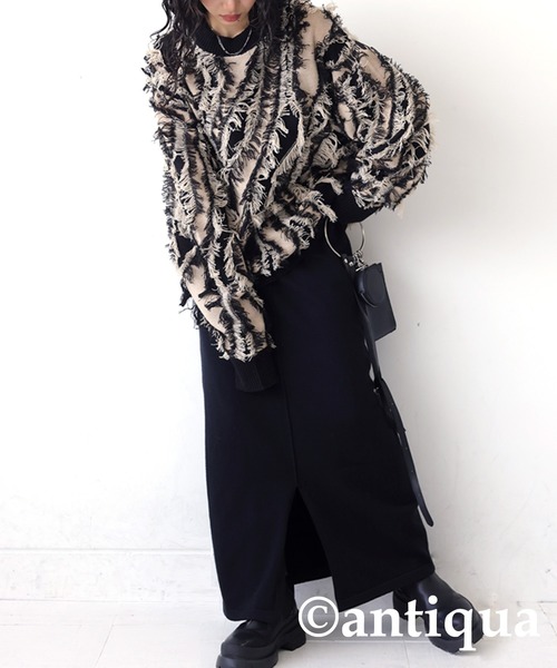 antiqua(アンティカ)の「フリンジニットトップス(ニット/セーター・レディース・ブラック/ネイビー/ブラック系その他・FREE)」の5枚目の写真