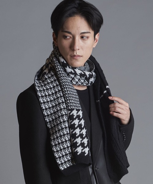 NO ID.(ノーアイディ)の「【NO ID.】Cable Knit Stole / ケーブル ニット ストール(ストール/ショール・メンズ・ホワイト/ブラック・ONE SIZE)」の7枚目の写真