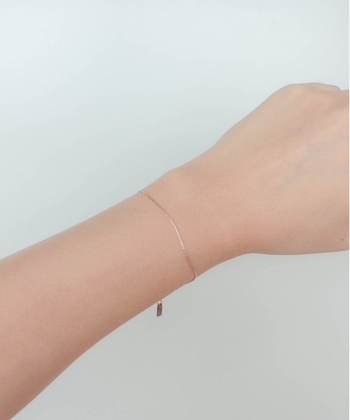 ebine(エビネ)の「金属アレルギー対応/0.6mm Skin Bracelet/ブレスレット(ブレスレット・レディース・ピンクゴールド/シルバー/ゴールド・FREE)」の3枚目の写真