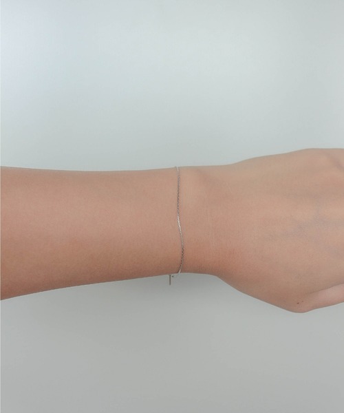 ebine(エビネ)の「金属アレルギー対応/0.6mm Skin Bracelet/ブレスレット(ブレスレット・レディース・ピンクゴールド/シルバー/ゴールド・FREE)」の9枚目の写真