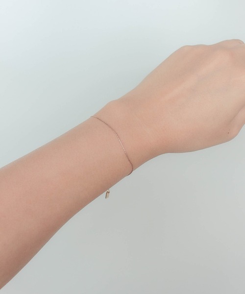 ebine(エビネ)の「金属アレルギー対応/0.6mm Skin Bracelet/ブレスレット(ブレスレット・レディース・ピンクゴールド/シルバー/ゴールド・FREE)」の11枚目の写真