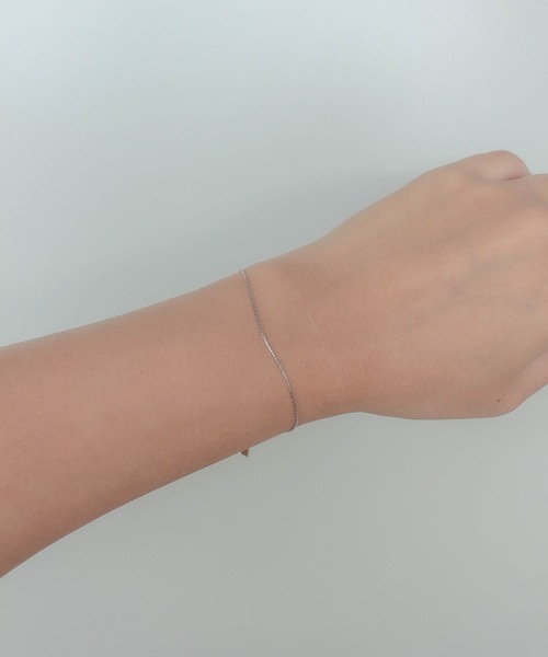 ebine(エビネ)の「金属アレルギー対応/0.6mm Skin Bracelet/ブレスレット(ブレスレット・レディース・ピンクゴールド/シルバー/ゴールド・FREE)」の13枚目の写真