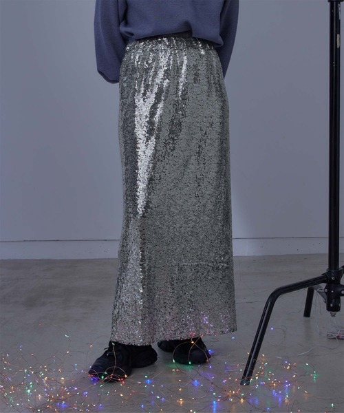miette（ミエット）の「スパンコールタイトスカート（スカート・レディース・ブラック/シルバー・FREE）」の2枚目の写真