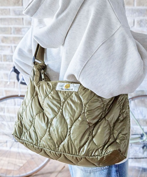PBLIM（ページボーイリム）の「PBLIM/WWコラボキルティングショルダー（ショルダーバッグ・レディース・ベージュ/カーキ・FREE）」の2枚目の写真