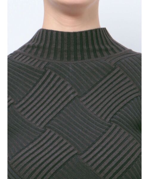 LAGUNAMOON（ラグナムーン）の「クロスチェックリブニットプルオーバー（ニット/セーター・レディース・チャコールグレー/アイボリー/ミント・FREE）」の8枚目の写真