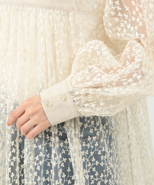【新品・タグ付】Aya × CAROLINA GLASER / レースワンピース CAROLINA GLASER（カロリナ グレイサー）の「Aya × CAROLINA