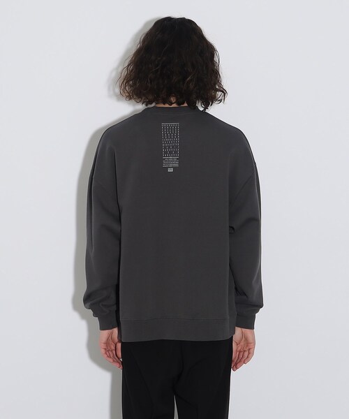 tk.TAKEO KIKUCHI（ティーケータケオキクチ）の「◆ロックグラフィックスウェットプルオーバー（スウェット・メンズ・チャコール/ブラック系・02/03）」の6枚目の写真