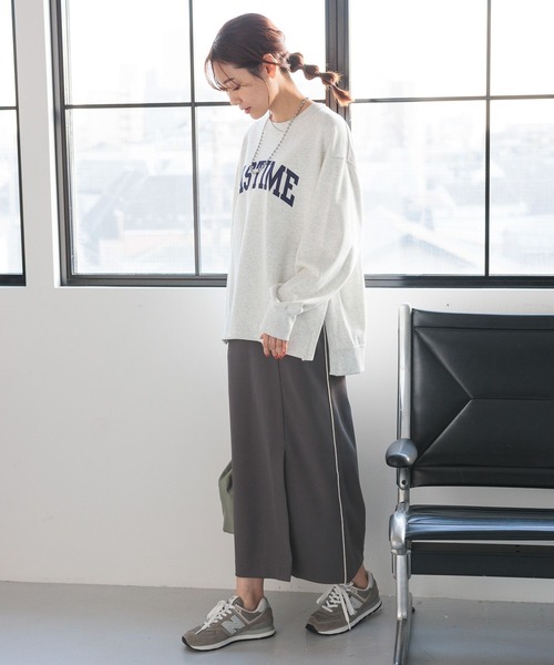 GLOBAL WORK（グローバルワーク）の「乾きやすいスウェットプリント長袖/975599（Tシャツ/カットソー・レディース・ベージュ系その他3/ネイビー系8/アイボリー系7/スミクロ/杢グレー/アイボリー系8・LARGE/MEDIUM）」の12枚目の写真