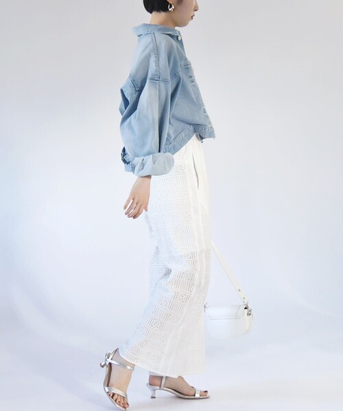 quaranciel(カランシエル)の「quaranciel:〈手洗い可能〉ジオメトリック レース サイドライン パンツ(その他パンツ・レディース・オフホワイト/ブラック・ONE SIZE)」の4枚目の写真