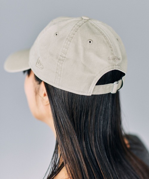 MICA&DEAL（マイカ＆ディール）の「【MICA&DEAL】NEW ERA Mキャップ（キャップ・レディース・グレイッシュベージュ/ネイビー・フリー）」の3枚目の写真