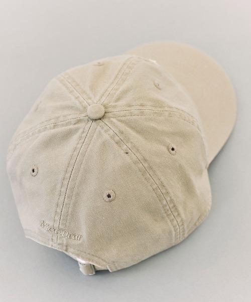 MICA&DEAL（マイカ＆ディール）の「【MICA&DEAL】NEW ERA Mキャップ（キャップ・レディース・グレイッシュベージュ/ネイビー・フリー）」の8枚目の写真