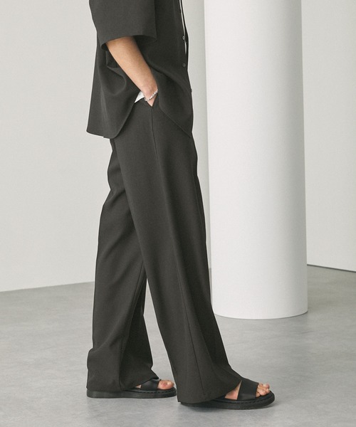 EMMA CLOTHES（エマクローズ）の「【セットアップ】リネンライクメランジオーバーサイズシャツ＋ワイドストレートタックイージースラックスパンツ（セットアップ・メンズ・ダークネイビー/ブラウン/ベージュ/チャコール/グレー・L/M）」の20枚目の写真