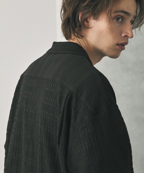 EMMA CLOTHES(エマクローズ)の「ジャガードニットルーズオープンカラーシャツ(シャツ/ブラウス・メンズ・ブラック/グリーン/ブラウン/ブルー/チャコール・L/M)」の19枚目の写真