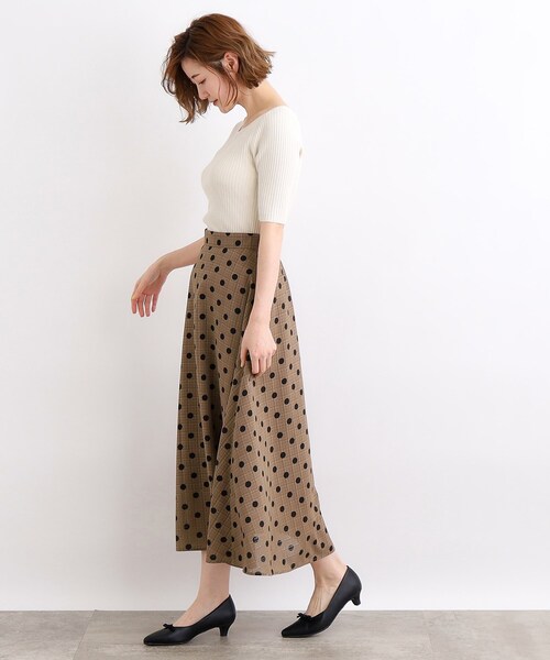 grove(グローブ)の「◆【雑誌掲載商品】スタイリング映え◎!シアーチェックドットプリントスカート(スカート・レディース・ブラック系5/ブラウン系6/ベージュ系5・02/03/01/04/05)」の11枚目の写真