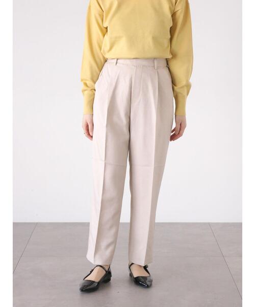 Te chichi TERRASSE（テチチテラス）の「【イージーケア】タックテーパードパンツ（その他パンツ・レディース・ブラック/ブルー/ピンク/ベージュ/モカ・M/S/L）」の4枚目の写真