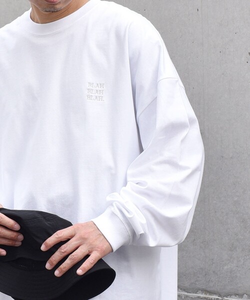 SHIPS any（シップス エニィ）の「【WEB限定】SHIPS any: BLAH BLAH BLAH.ワンポイント 刺繍 ルーズ Tシャツ (ロンT)◇（Tシャツ/カットソー・メンズ・ライトホワイト/ライトグレー/ダークグレー/ホワイト/ブラック/グリーン/ネイビー/チャコールグレー/ライトブルー・MEDIUM/SMALL/X-LARGE/LARGE）」の2枚目の写真