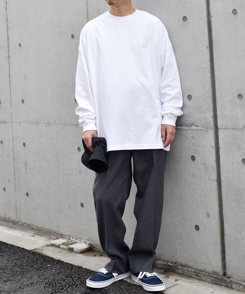 SHIPS any（シップス エニィ）の「【WEB限定】SHIPS any: BLAH BLAH BLAH.ワンポイント 刺繍 ルーズ Tシャツ (ロンT)◇（Tシャツ/カットソー・メンズ・ライトホワイト/ライトグレー/ダークグレー/ホワイト/ブラック/グリーン/ネイビー/チャコールグレー/ライトブルー・MEDIUM/SMALL/X-LARGE/LARGE）」の21枚目の写真