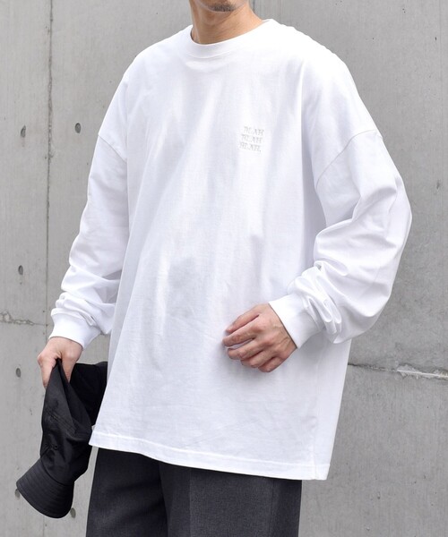 SHIPS any(シップス エニィ)の「【WEB限定】BLAH BLAH BLAH.ワンポイント 刺繍 ルーズ Tシャツ (ロンT)◆(Tシャツ/カットソー・メンズ・ライトホワイト/ライトグレー/ダークグレー/ホワイト/ブラック/グリーン/ネイビー/チャコールグレー/ライトブルー・MEDIUM/SMALL/X-LARGE/LARGE)」の19枚目の写真