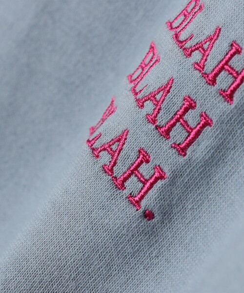 SHIPS any(シップス エニィ)の「【WEB限定】SHIPS any: BLAH BLAH BLAH.ワンポイント 刺繍 ルーズ Tシャツ (ロンT)◇(Tシャツ/カットソー・メンズ・ライトホワイト/ライトグレー/ダークグレー/ホワイト/ブラック/グリーン/ネイビー/チャコールグレー/ライトブルー・MEDIUM/SMALL/X-LARGE/LARGE)」の15枚目の写真