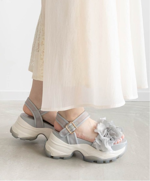 RANDA（ランダ）の「ボリュームフラワースポーツサンダル（サンダル・レディース・ピンク/ブルー/アイボリー・S/M/L/LL）」の20枚目の写真