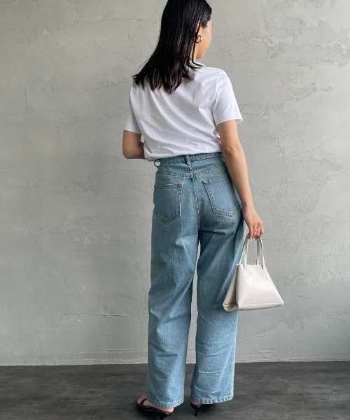 Calvin Klein（カルバン・クライン）の「[Calvin Klein/カルバンクライン] アーカイブワンポイントロゴ刺繍Tシャツ（Tシャツ/カットソー・レディース・ホワイト/ブラック・S）」の8枚目の写真