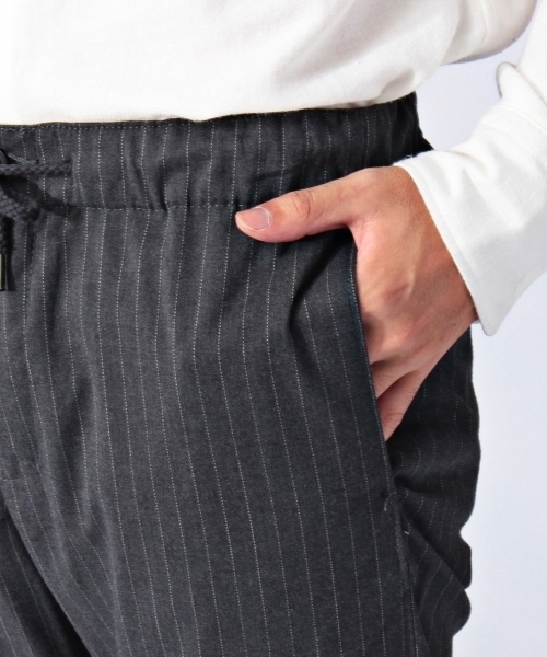 THE SHOP TK （ザ ショップ ティーケー ）の「きれいめイージーパンツ（その他パンツ・メンズ・ブラック系1/ブラック・02/03/04）」の5枚目の写真