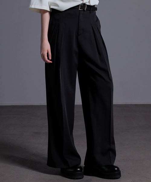 Loose/ルース(ルース)の「ドレープトロミ ワイドタックスラックス【24SS】(スラックス・メンズ・ライトグレー/ブラック・S/M/L/XS)」の6枚目の写真