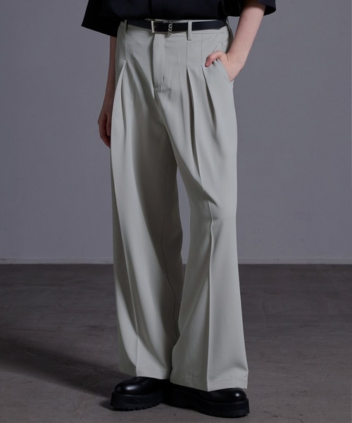 Loose/ルース(ルース)の「ドレープトロミ ワイドタックスラックス【24SS】(スラックス・メンズ・ライトグレー/ブラック・S/M/L/XS)」の16枚目の写真