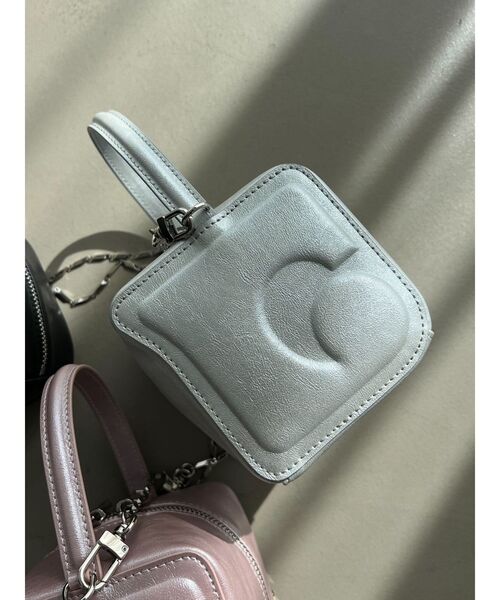 EMODA（エモダ）の「ボックスEキューブバッグ（ハンドバッグ・レディース・ブラック/シルバー/グレー/ピンク・FREE）」の7枚目の写真