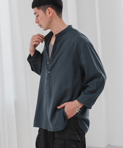 EDIFICE（エディフィス）の「"WEB限定" リバウンド ドビー 8分袖 バンドカラープルオーバーシャツ（シャツ/ブラウス・メンズ・ネイビー/ベージュ系その他/ホワイト・LARGE/MEDIUM）」の20枚目の写真