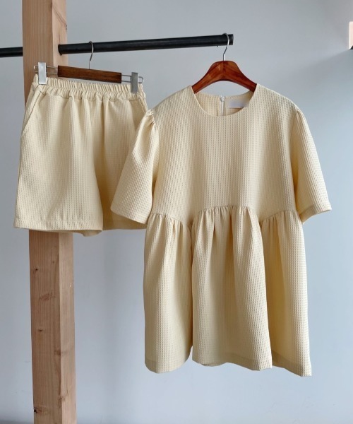 sakishimatokyo（サキシマトーキョー）の「ワッフル柄 ショートパンツ/セットアップ（セットアップ・レディース・アイボリー/ブラック/ネイビー・FREE）」の5枚目の写真