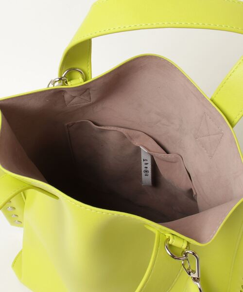 COMMON WARE(コモンウェアー)の「EM:cheek チークrivet 2way tote リベットトートバッグ(トートバッグ・レディース・シルバー/ブラック/パープル/イエロー/ブラウン・FREE)」の11枚目の写真