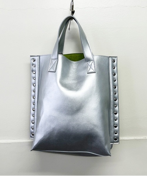 COMMON WARE(コモンウェアー)の「EM:cheek チークrivet 2way tote リベットトートバッグ(トートバッグ・レディース・シルバー/ブラック/パープル/イエロー/ブラウン・FREE)」の19枚目の写真