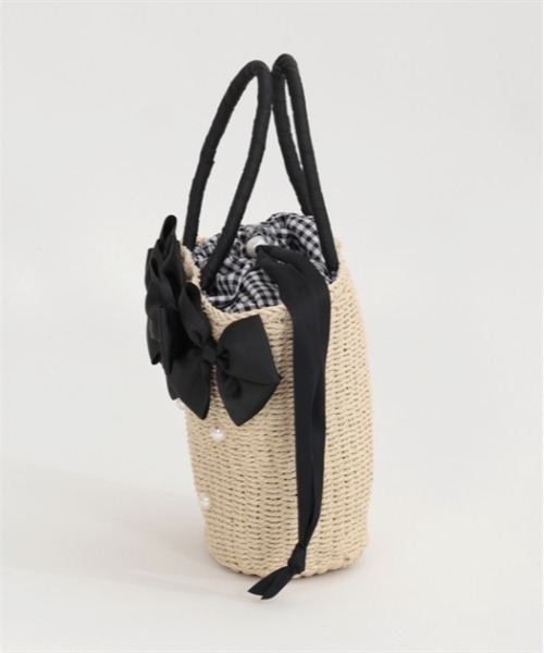 axes femme POETIQUE（アクシーズファムポエティック）の「リボン雑材風バッグ（かごバッグ・レディース・ピンク/ブラック・FREE）」の4枚目の写真