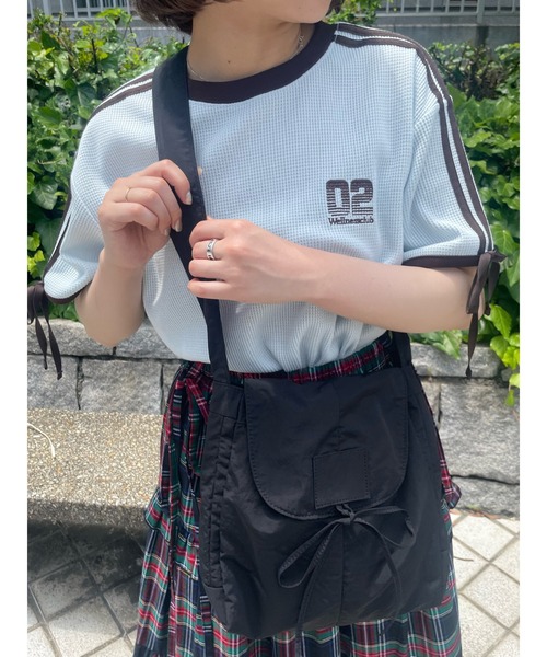 WC(ダブル シー)の「2ラインリボンワッフルTシャツ(Tシャツ/カットソー・レディース・アイボリー/サックスブルー/ピンク・FREE)」の11枚目の写真