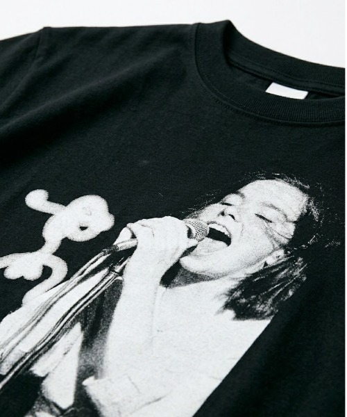 CULTURE SUPPLY(カルチャー サプライ)の「Photo Tee Bjork 2(Tシャツ/カットソー・レディース・ホワイト/スミクロ・FREE)」の14枚目の写真