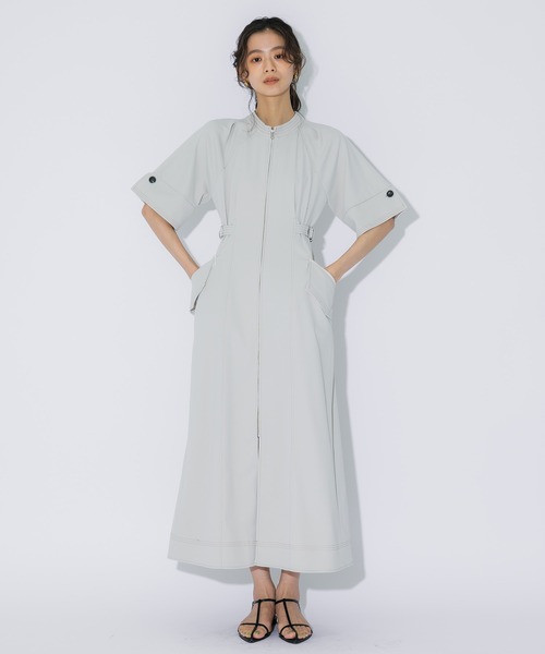 PUBLIC TOKYO（パブリックトウキョウ）の「【PUBLIC TOKYO/パブリックトウキョウ】スタンドオープンシャツワンピース（シャツワンピース・レディース・ライトベージュ/ネイビー・2/1）」の6枚目の写真