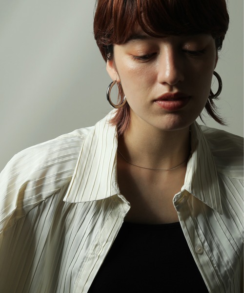 ORLEAN(オルレアン)の「【ORLEAN】メタルフープピアス 40mm(ピアス(両耳用)・レディース・シルバー/ゴールド・フリー)」の13枚目の写真