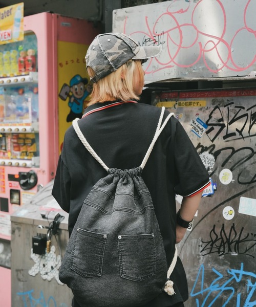 DEVICE（デバイス）の「DEVICE ウォッシュ デニム リュック ナップサック ボディバッグ（バックパック/リュック・レディース・ブラック/ブラック系その他・FREE）」の17枚目の写真