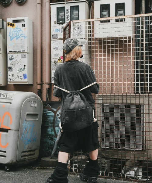 DEVICE（デバイス）の「DEVICE ウォッシュ デニム リュック ナップサック ボディバッグ（バックパック/リュック・レディース・ブラック/ブラック系その他・FREE）」の16枚目の写真