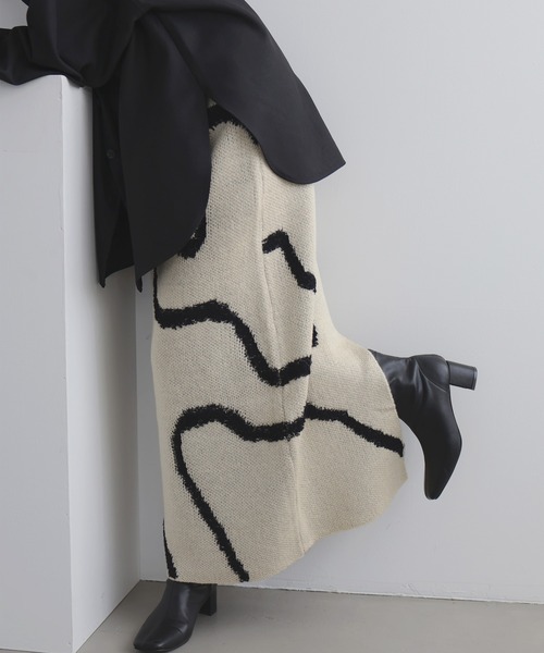 LIAN(リアン)の「ラインジャガードタイトスカート(スカート・レディース・アイボリー/ブラック/グレー・FREE)」の22枚目の写真