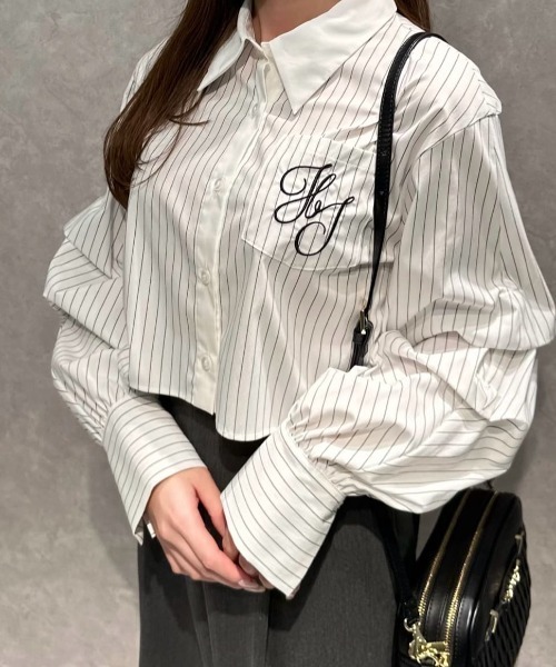 【セール】◇ボリューム袖ロゴ刺繍シャツ（シャツ/ブラウス）｜JILL by JILL STUART（ジルバイジルスチュアート）