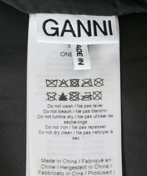 GANNI（ガニー）の「『別注』GANNI×URBAN RESEARCH　TechMiniSatchel（ショルダーバッグ・レディース・ブラック系その他・-）」の9枚目の写真