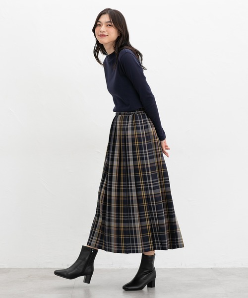 Honeys(ハニーズ)の「オーガニックハイネックT(Tシャツ/カットソー・レディース・アイボリー/ブラック/ブルー/ネイビー/ピンク/グリーン/レッド/ライトグリーン/ライトピンク・S/M/L/LL)」の10枚目の写真