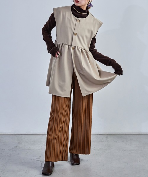 Fashion Letter（ファッションレター）の「ストレートセミワイドプリーツパンツ ウエストゴム 秋 冬（その他パンツ・レディース・ブラウン/グリーン/チャコール/グレイッシュベージュ/カーキ/ブラック・M/L）」の3枚目の写真