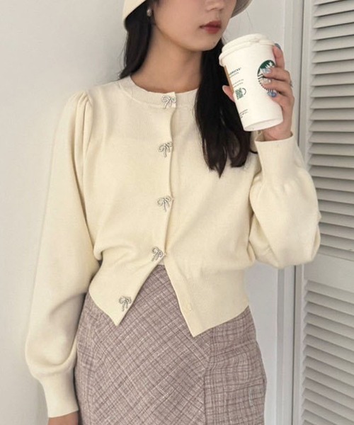 one after another NICE CLAUP（ワンアフターアナザーナイスクラップ）の「リボンボタンカーディガン（カーディガン/ボレロ・レディース・ブラウン/レッド/アイボリー/ブラック/杢グレー・FREE）」の13枚目の写真