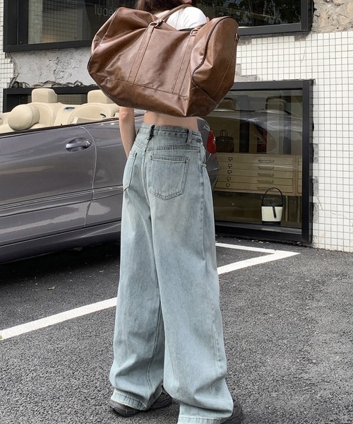 Miniministore（ミニミニストア）の「タックワイドデニムパンツレディース韓国風（デニムパンツ・レディース・ブラック/インディゴブルー/オフホワイト/サックスブルー/ダークベージュ・M/S/L）」の8枚目の写真