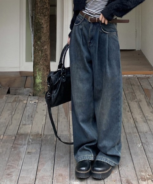 Miniministore（ミニミニストア）の「タックワイドデニムパンツレディース韓国風（デニムパンツ・レディース・ブラック/インディゴブルー/オフホワイト/サックスブルー/ダークベージュ・M/S/L）」の13枚目の写真