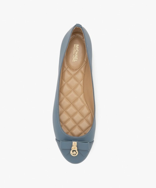 MICHAEL KORS（マイケルコース）の「FLAT HONEY BALLET モカシン