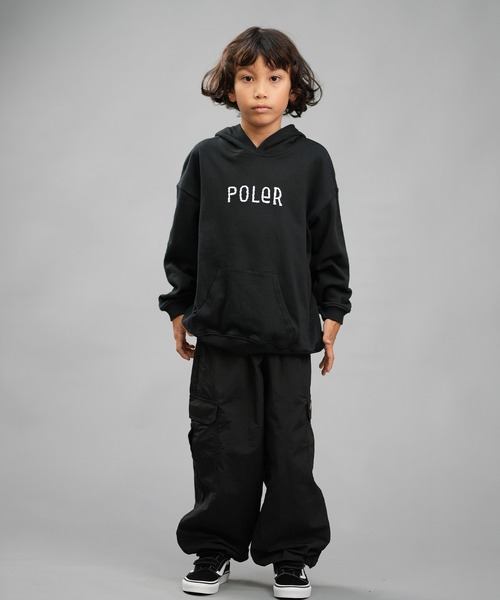 POLeR(ポーラー)の「POLER/ポーラー キッズ パーカー LOGO LTD PL ムラサキBOYSパーカー 249MCV0030(パーカー・キッズ・グレー/ブラック・130cm/140cm/150cm/160cm)」の15枚目の写真